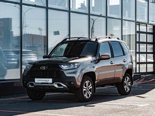 2025 Lada (ВАЗ) Niva I Рестайлинг (Travel), коричневый, 1354000 рублей, вид 1