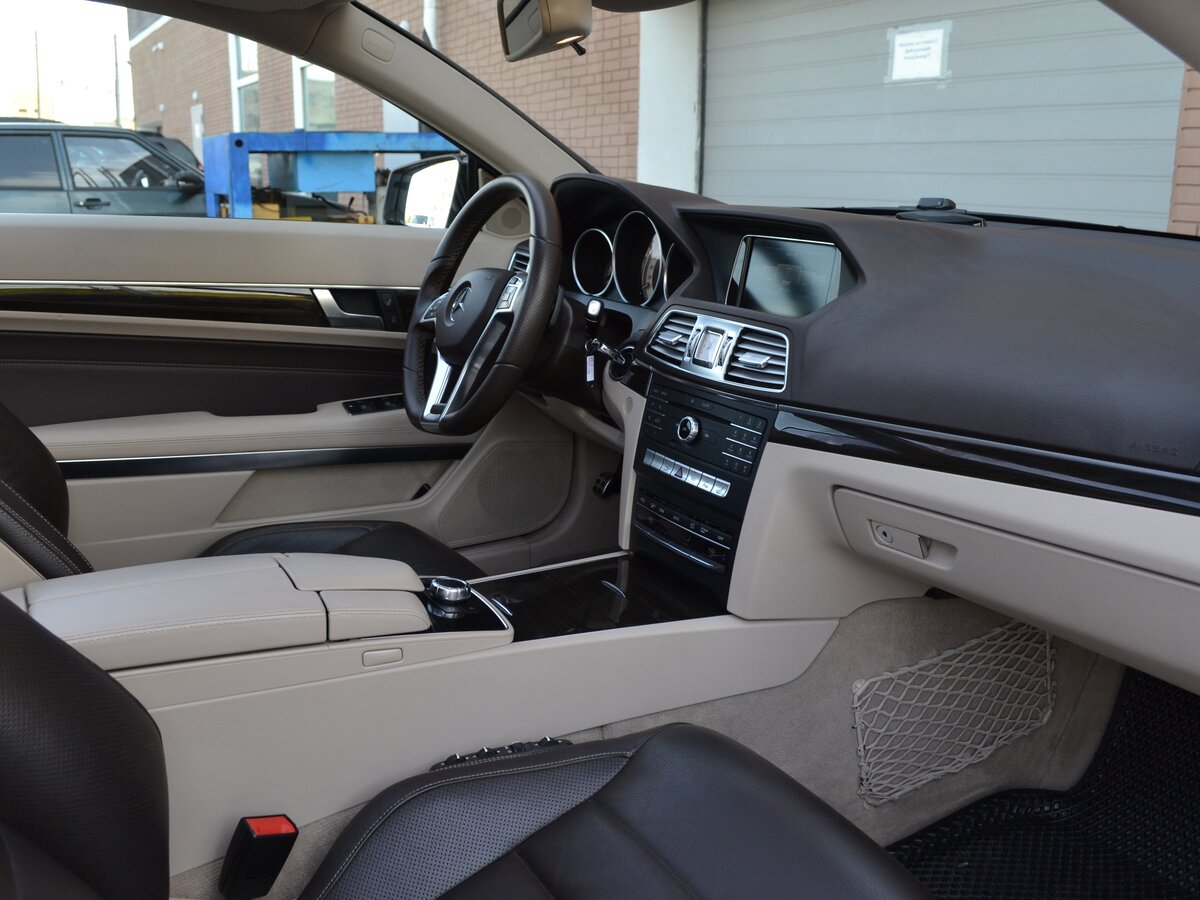 MERCEDES E_KLASSE - фото 9