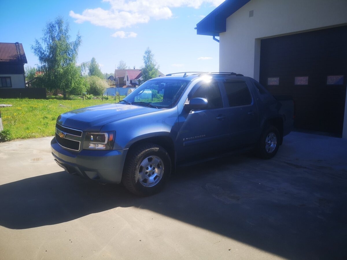 Купить б/у Chevrolet Avalanche I 5.3 AT (295 л.с.) 4WD бензин автомат в ...