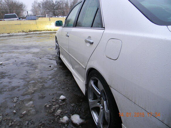 2001 Toyota Mark II IX (X110), белый - вид 3