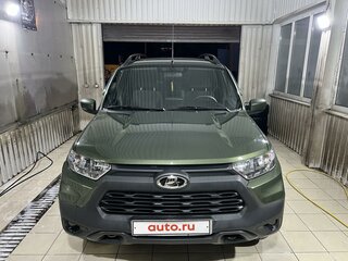 2021 Lada (ВАЗ) Niva I Рестайлинг (Travel), зелёный, 1200000 рублей, вид 1