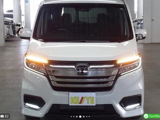 2021 Honda Stepwgn Spada V Рестайлинг, белый, 1620700 рублей, вид 2