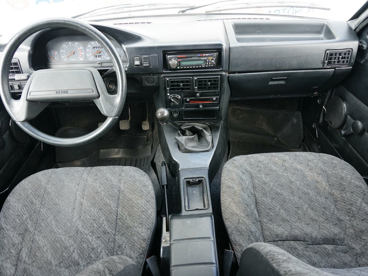 Иж салон фото Купить б/у Иж 2126 "Ода" 1990-2005 1.6 MT (73 л.с.) бензин механика в Ульяновске