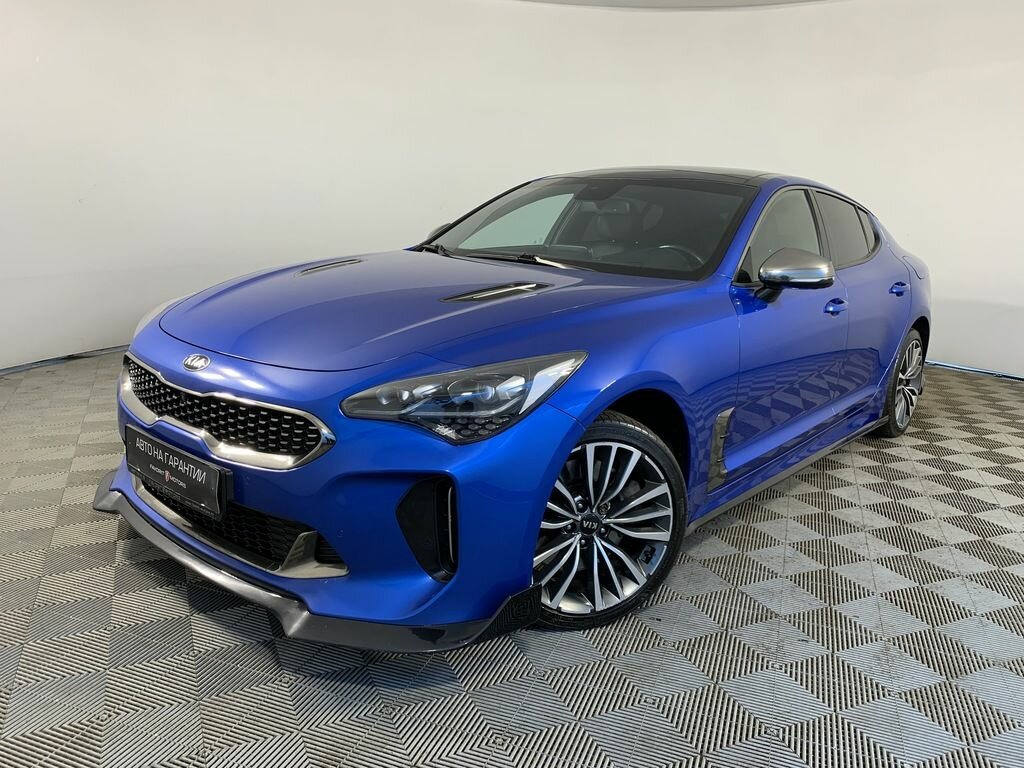 Купить б/у Kia Stinger I 2.0 AT (247 л.с.) 4WD бензин автомат в Москве ...