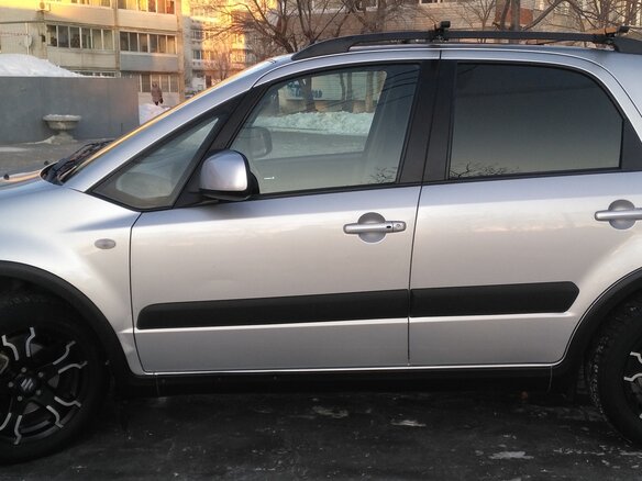 2012 Suzuki SX4 I (Classic) Рестайлинг, серебристый - вид 3