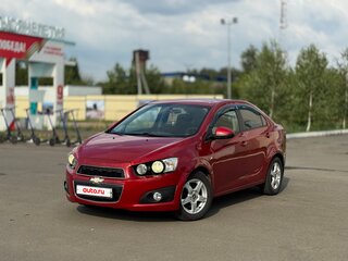 2012 Chevrolet Aveo II, красный, 500000 рублей, вид 1