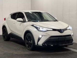 2021 Toyota C-HR I Рестайлинг, белый, 1490000 рублей, вид 1