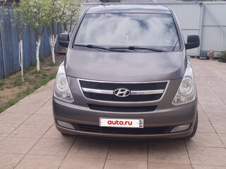 2012 Hyundai H-1 II, серый, 1800000 рублей, вид 1
