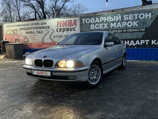 1999 BMW 5 серии 520i IV (E39), серебристый, 450000 рублей, вид 1