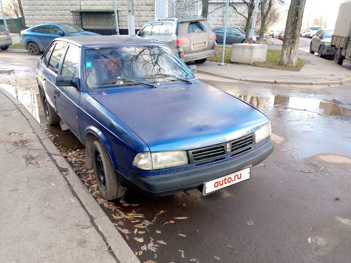 Синий москвич святогор