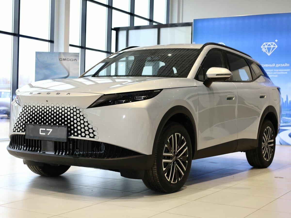 Omoda C7