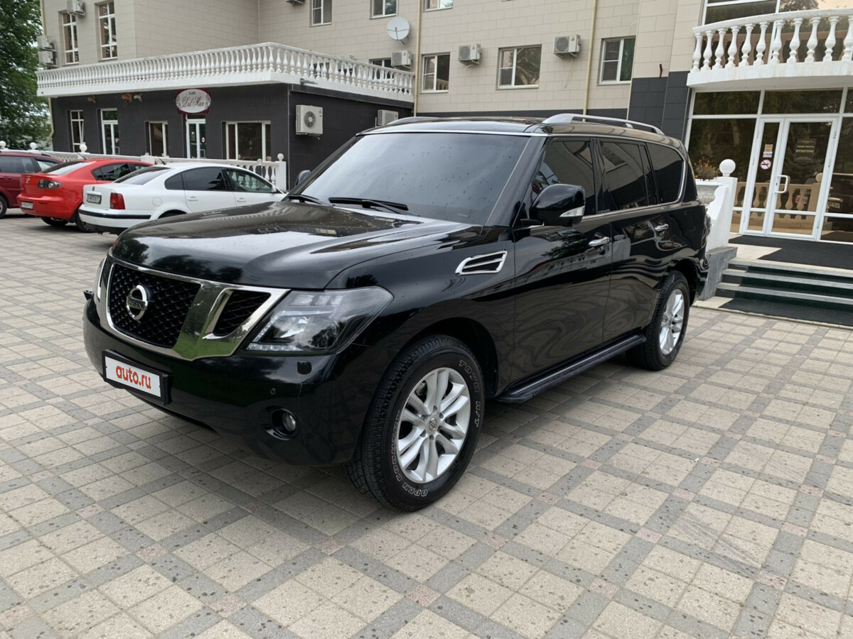 Nissan Patrol y62 2010