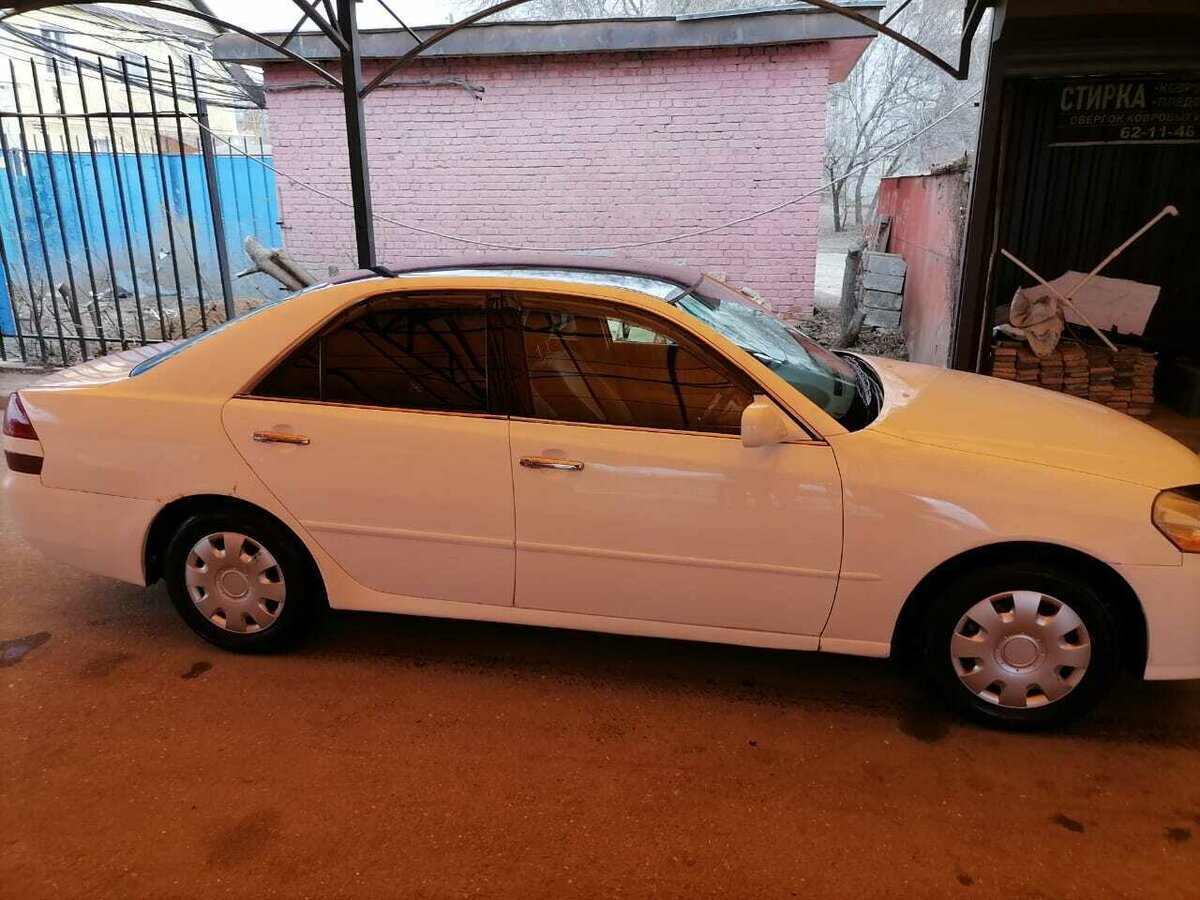 Toyota mark ii x110