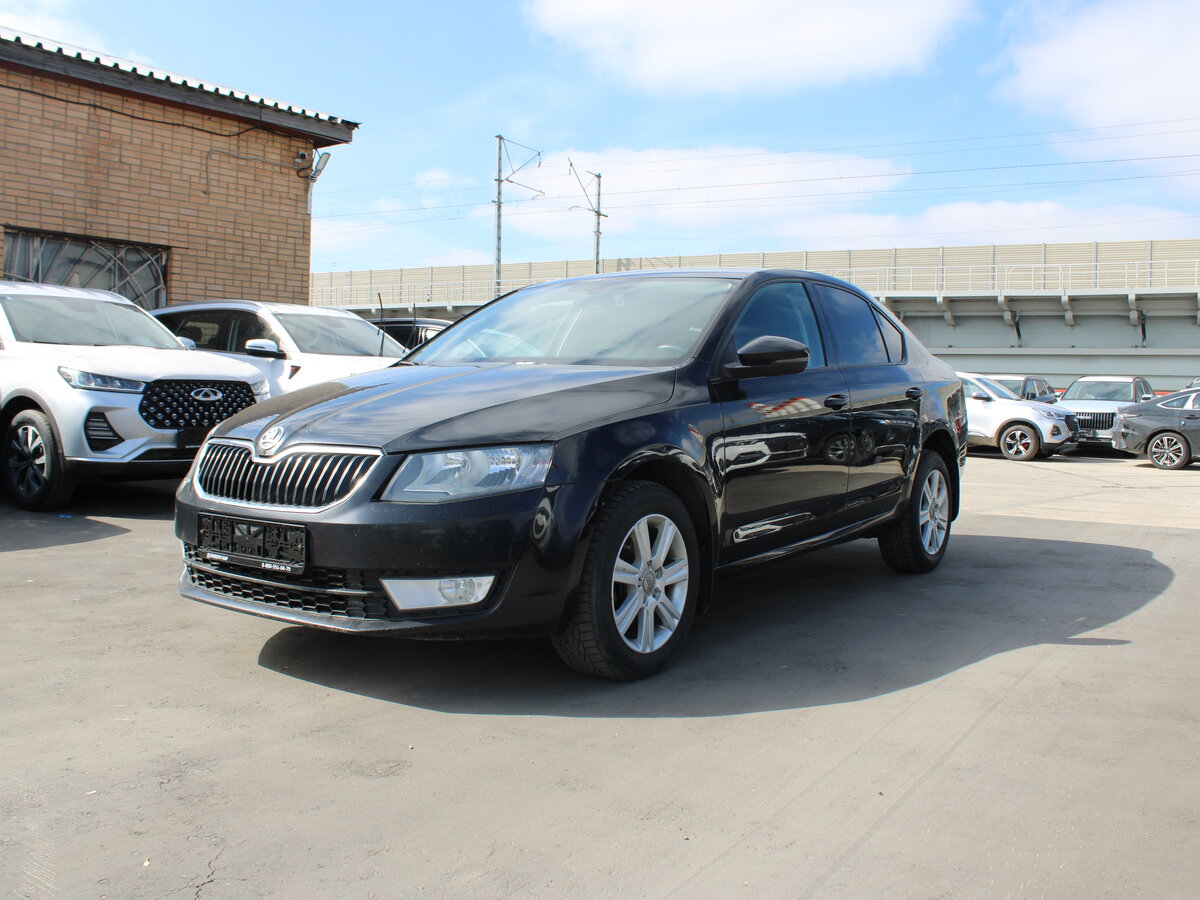 Купить б/у Skoda Octavia III (A7) 1.4 AMT (140 л.с.) бензин робот в ...