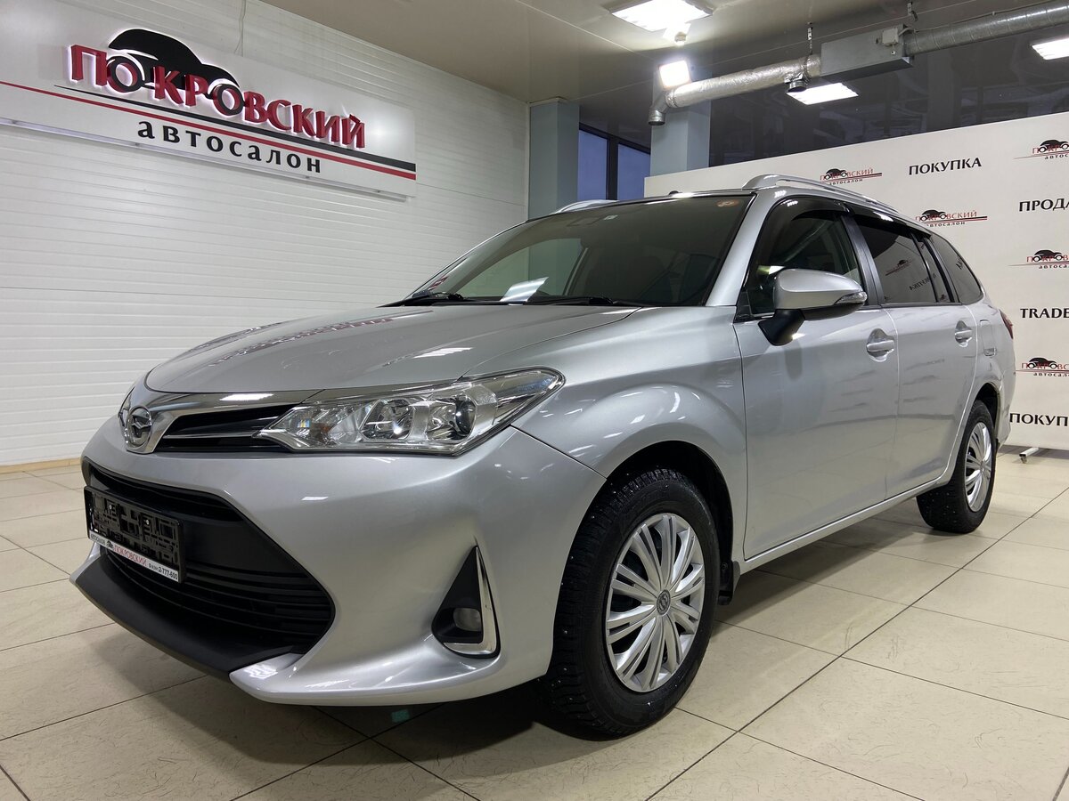 Toyota Corolla Fielder, 2018