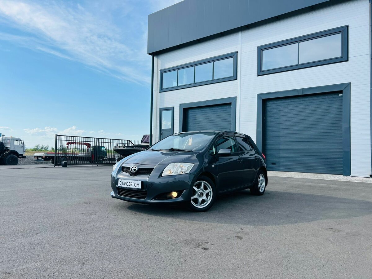 Toyota Auris I