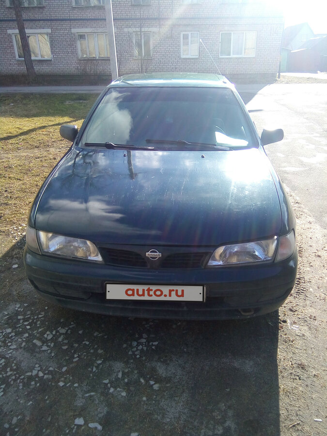 Nissan almera n15 хэтчбек