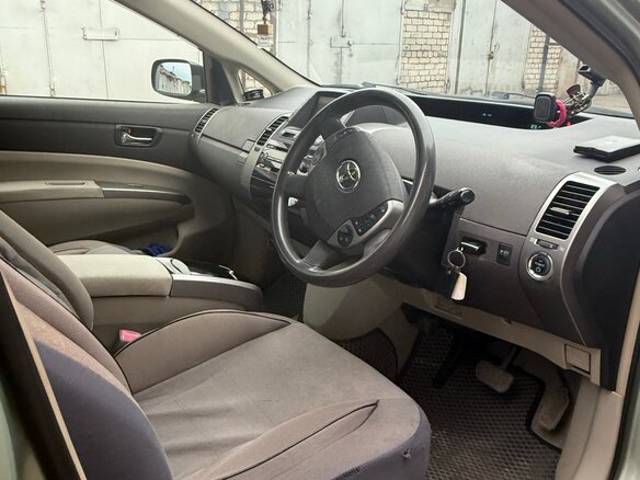 2008 Toyota Prius II Рестайлинг (XW20), зелёный, 750000 рублей - вид 7