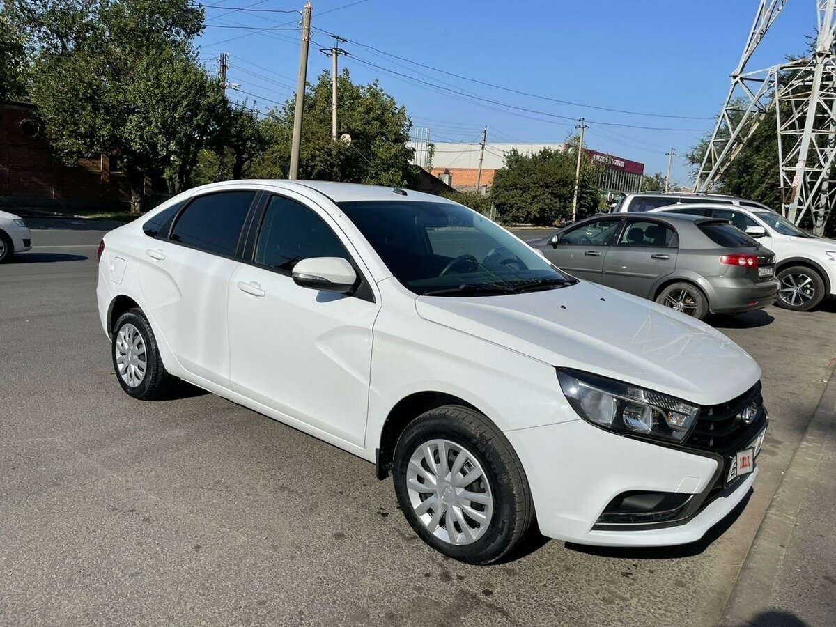 Купить б/у Lada (ВАЗ) Vesta I 1.6 MT (106 л.с.) бензин механика в ...