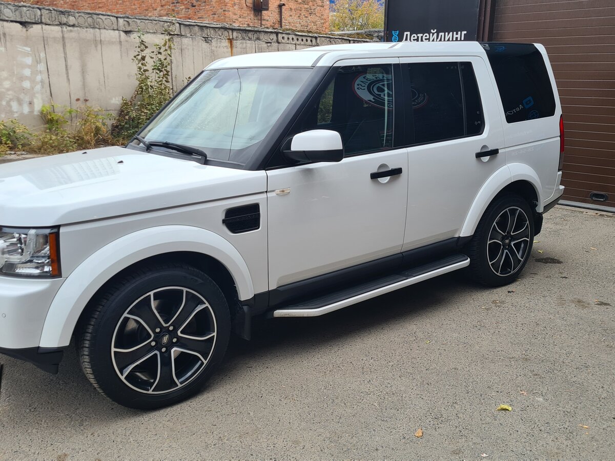 Купить б/у Land Rover Discovery IV 5.0 AT (375 л.с.) 4WD бензин автомат ...