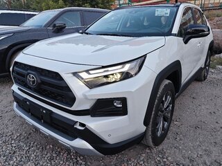 2025 Toyota RAV4 V (XA50), белый, 3640000 рублей, вид 1