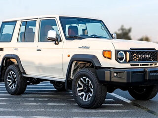 2025 Toyota Land Cruiser 76 70 Series Рестайлинг 2, белый, 12445002 рублей, вид 1