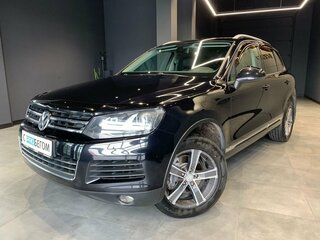 2012 Volkswagen Touareg II, чёрный, 1715000 рублей, вид 1