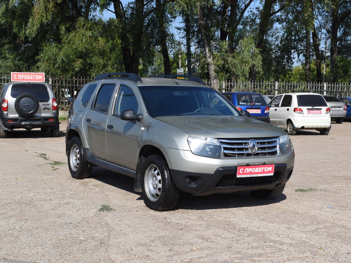Купить б/у Renault Duster I 1.6 MT (102 л.с.) 4WD бензин механика в ...