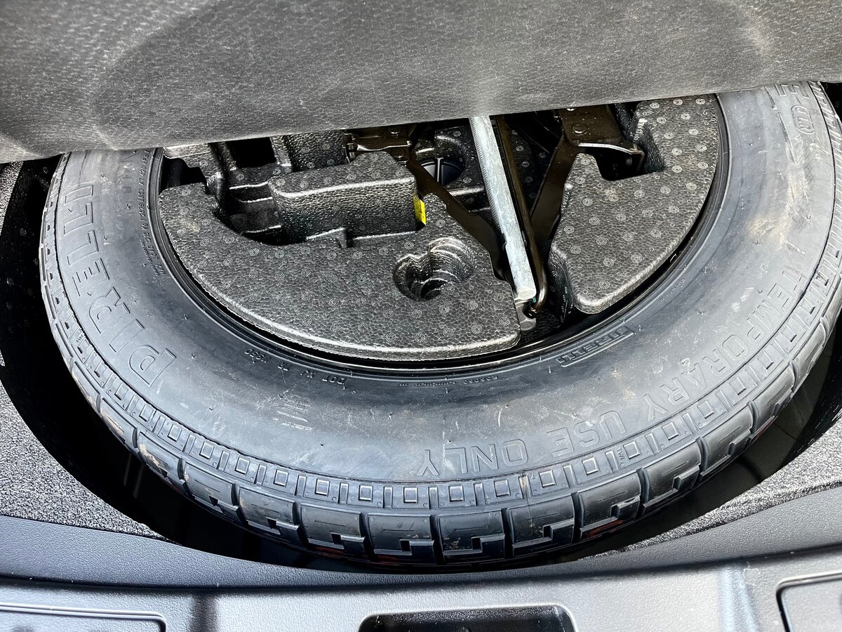 Купить б/у Land Rover Range Rover Evoque II 2.0 AT (249 л.с.) 4WD ...