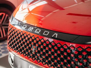 2024 Omoda C5 I, красный, 3029900 рублей, вид 5