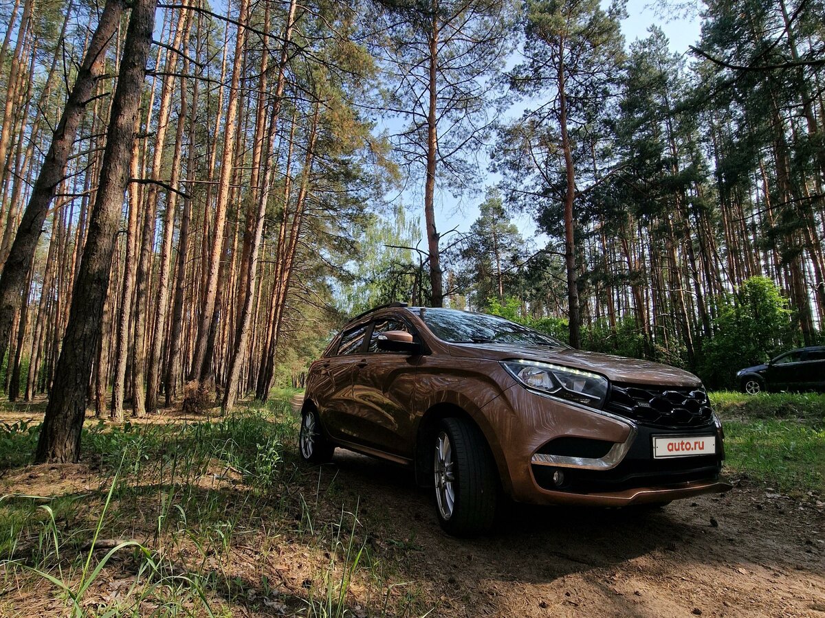 Купить б/у Lada (ВАЗ) XRAY I 1.8 AMT (122 л.с.) бензин робот в Посёлке ...