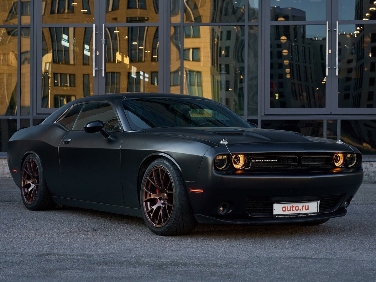 Купить б/у Dodge Challenger III Рестайлинг 2 3.6 AT (309 л.с.) бензин ...