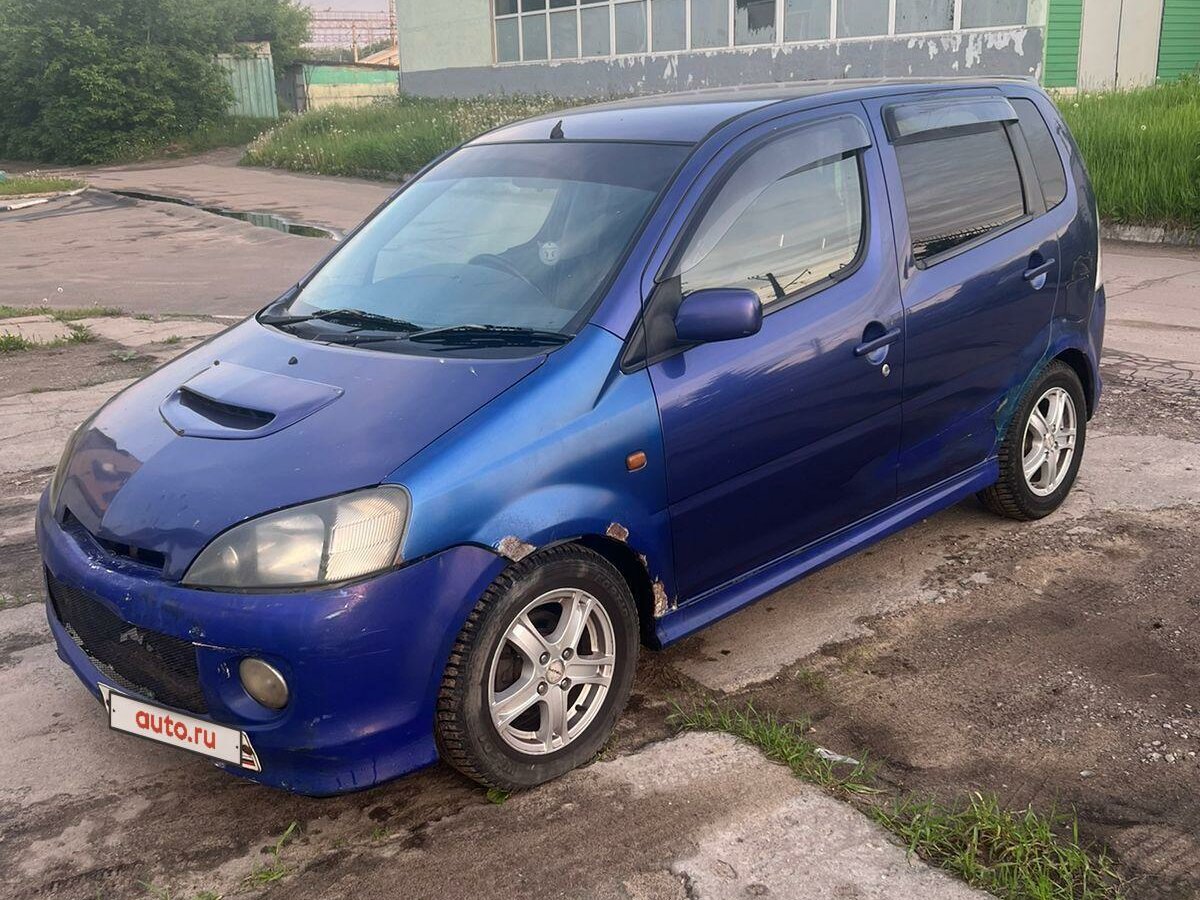 Дайхатсу ЮРВ 2002