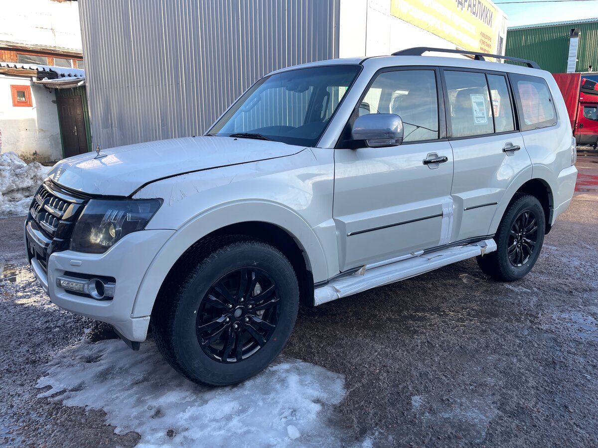 pajero 4 рестайлинг