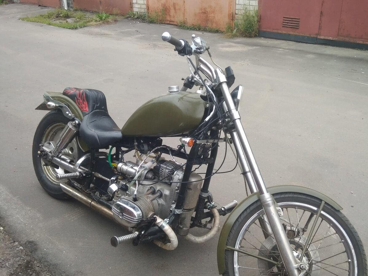 Урал кастом розовый