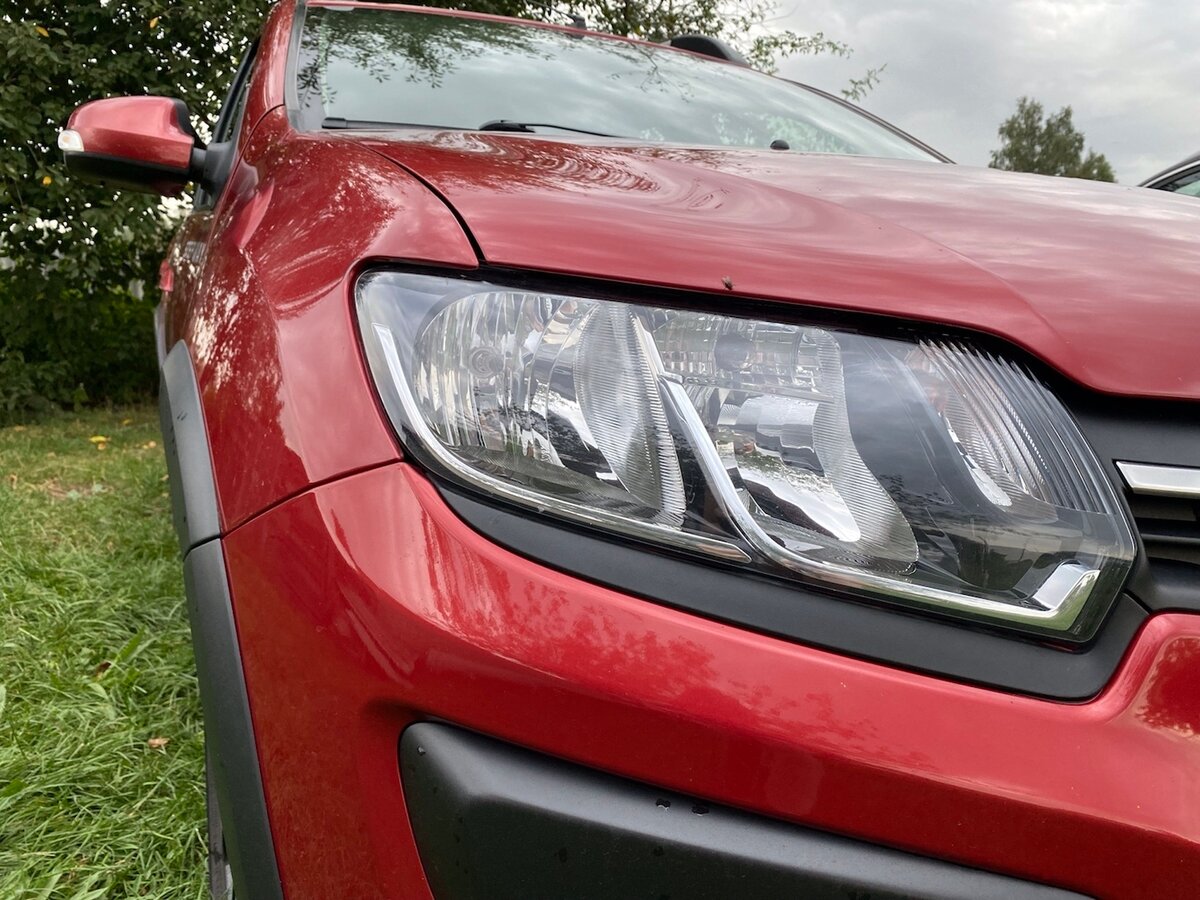 Купить б/у Renault Sandero II Stepway 1.6 MT (82 л.с.) бензин механика ...