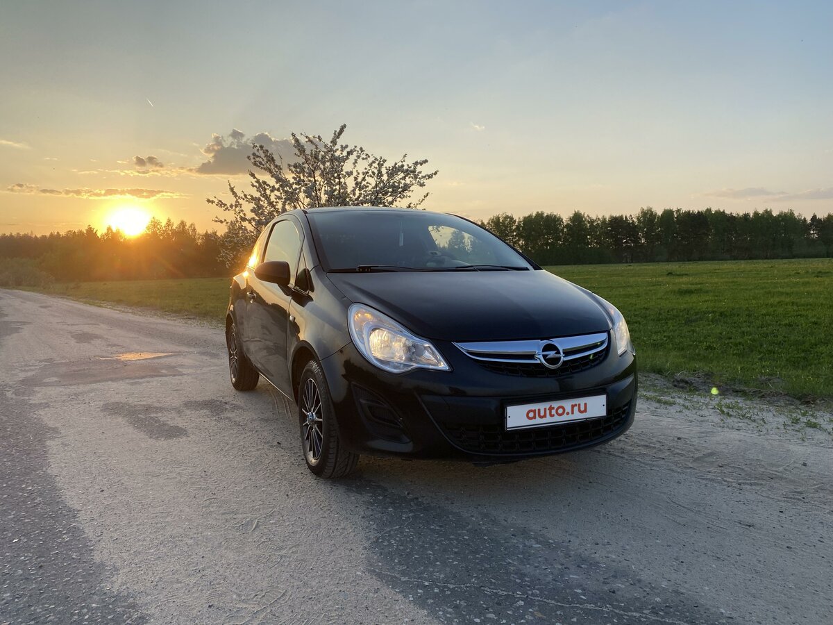 Opel Corsa 2013 1 2
