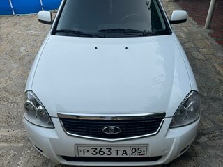 2016 Lada (ВАЗ) Priora I Рестайлинг, белый, 700000 рублей, вид 1