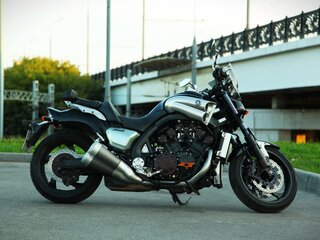 Yamaha Vmax 1700 2011