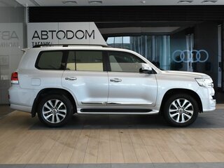 ⭐ Купить б/у Toyota Land Cruiser 200 Series Рестайлинг 2 4.6