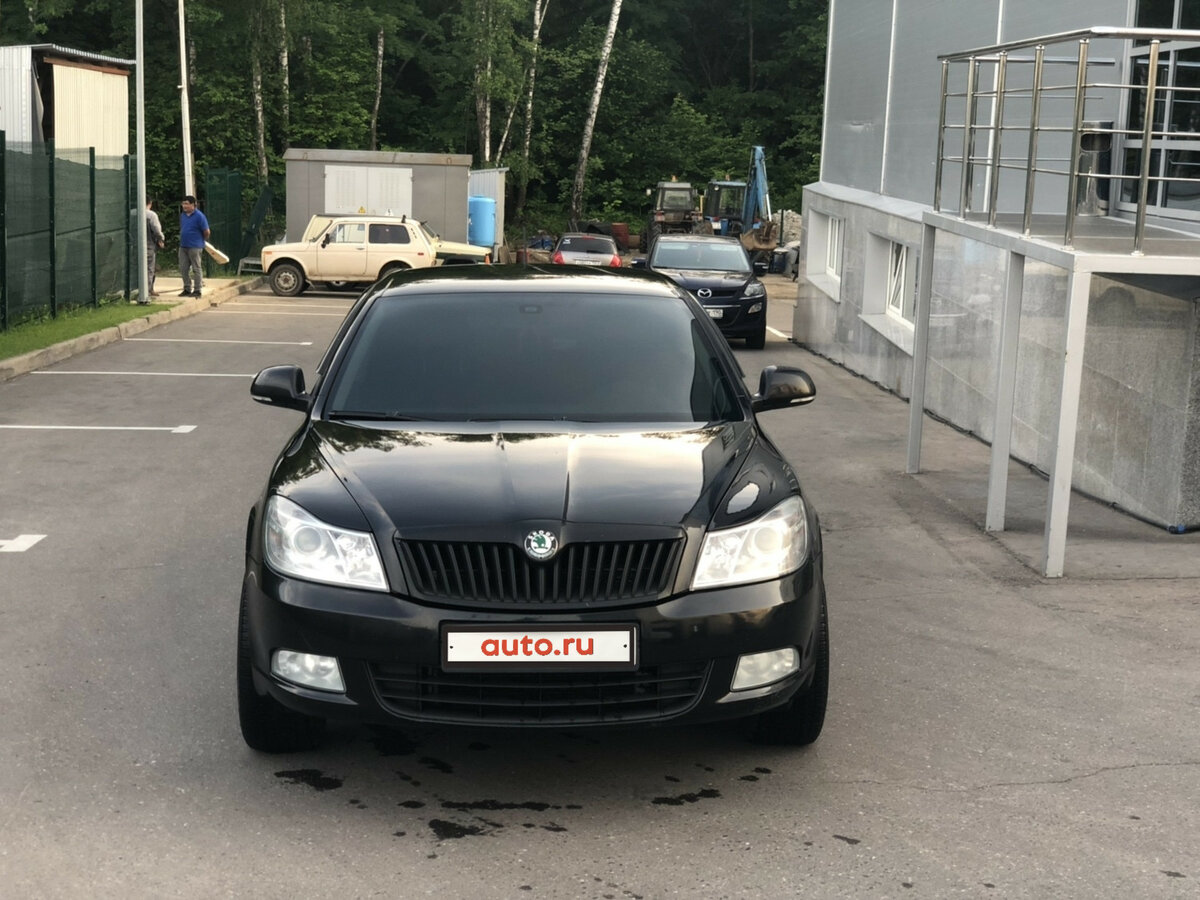 Черная Октавия а5 50