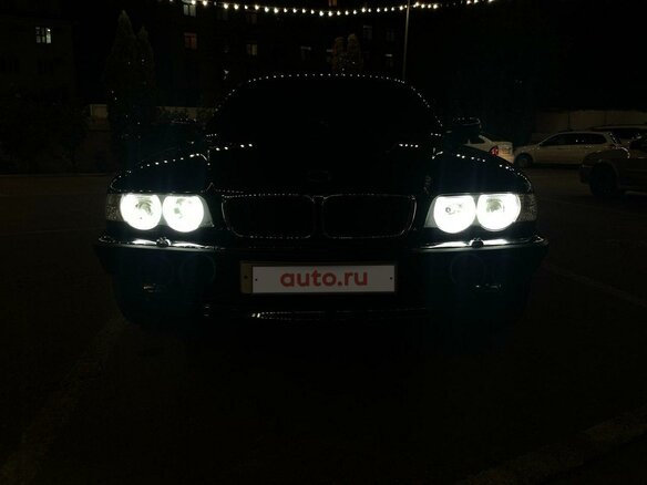 Купить б/у BMW 7 серии III (E38) Рестайлинг 750i 5.4 AT (326 л.с ...