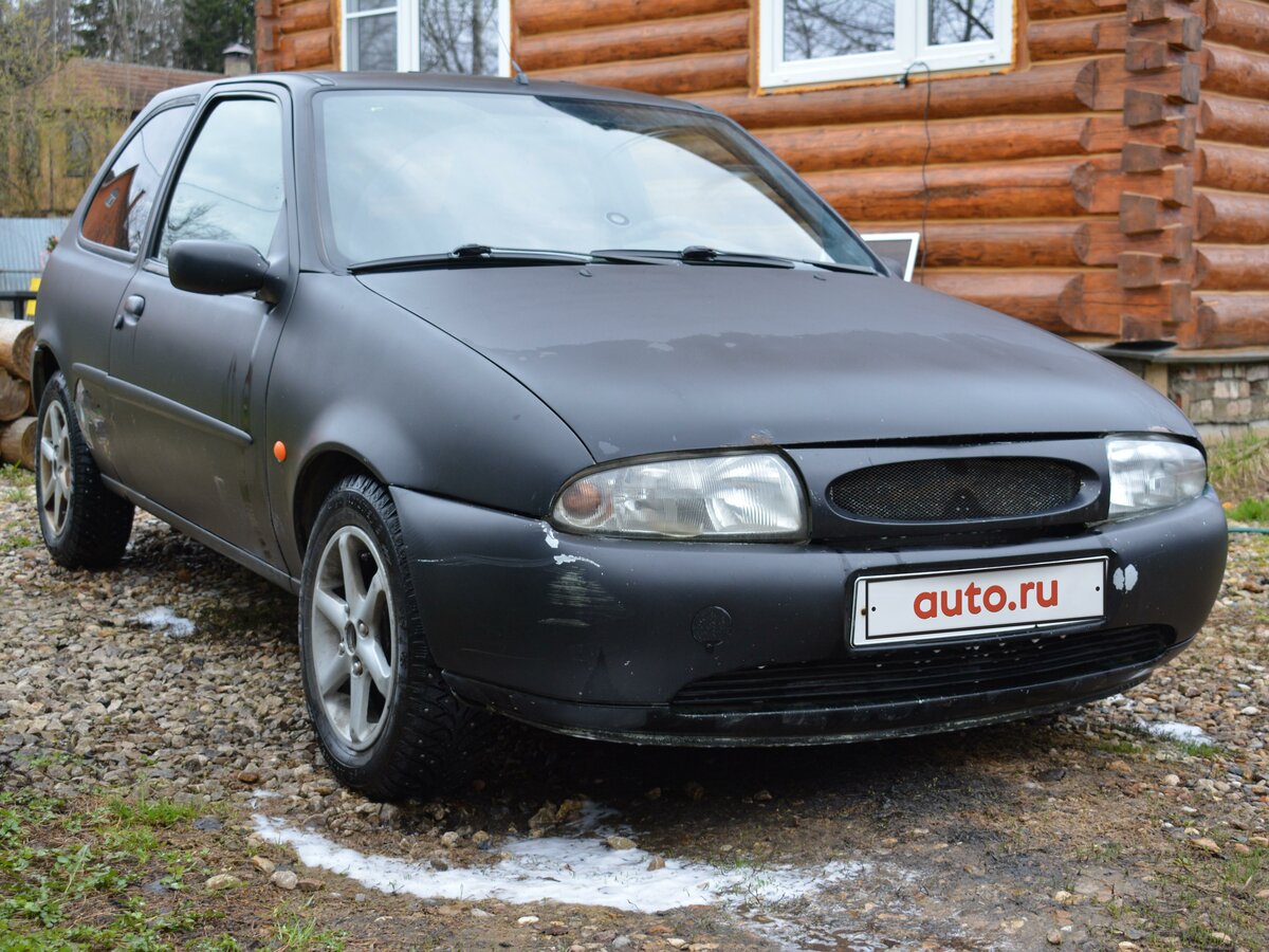 Купить б/у Ford Fiesta Mk4 1.3 MT (60 л.с.) бензин механика в Москве ...