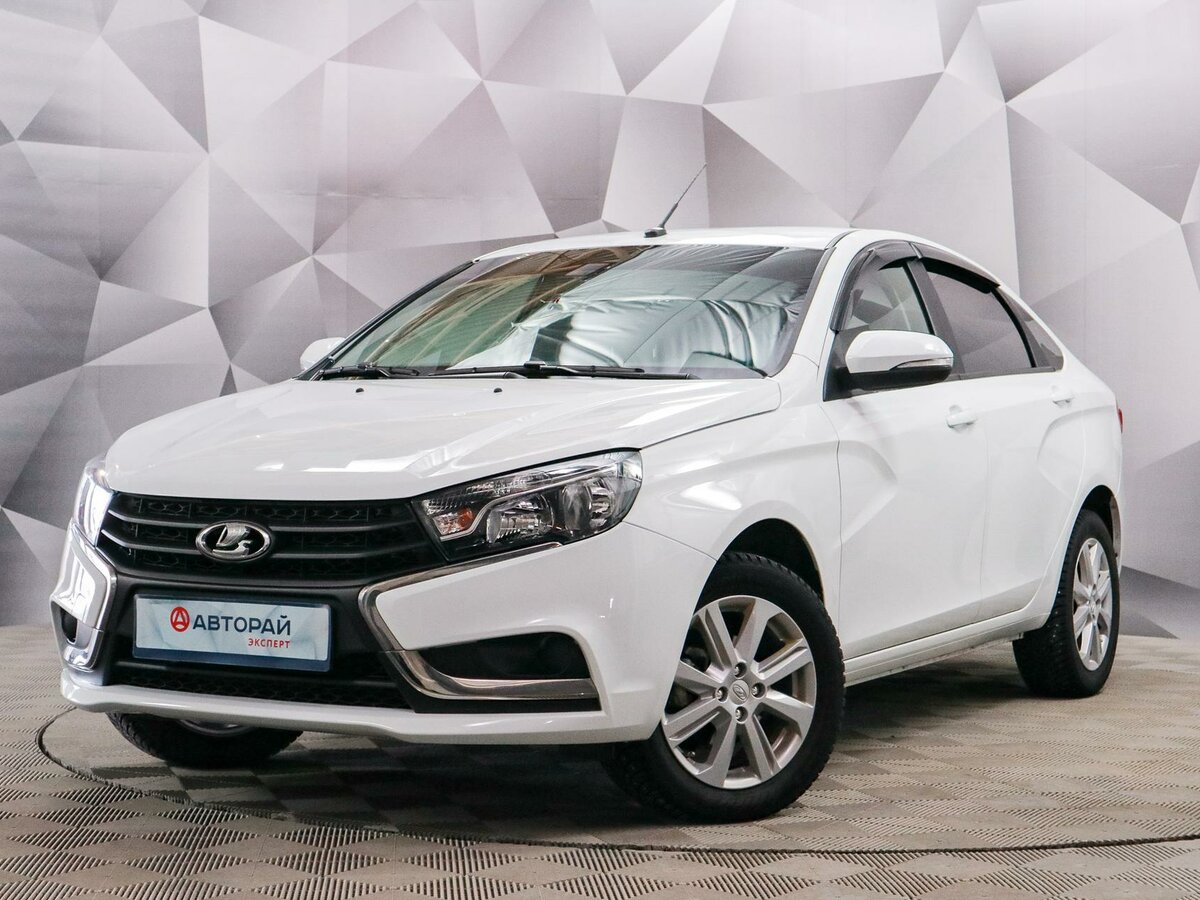 Купить б/у Lada (ВАЗ) Vesta I 1.6 MT (106 л.с.) бензин механика в Тамбове: серый