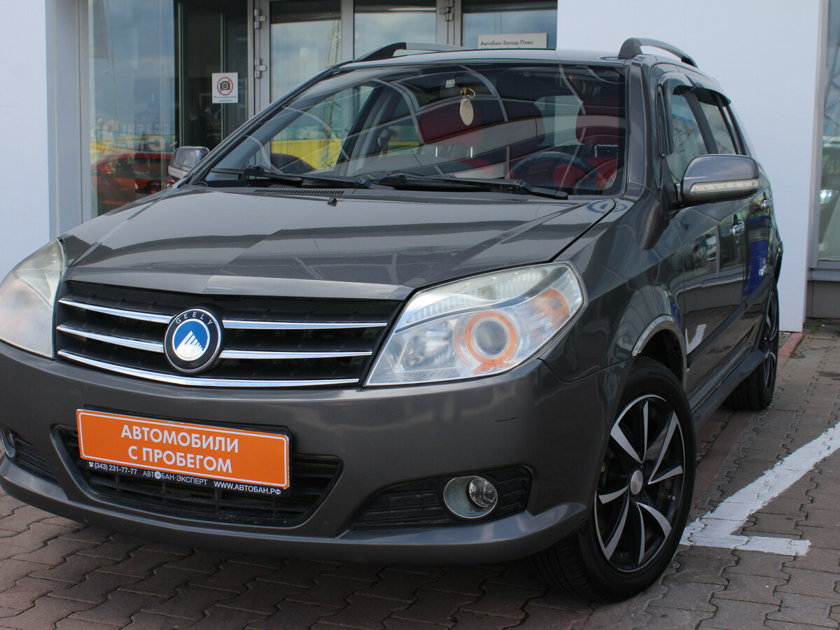 Geely MK Cross 2012
