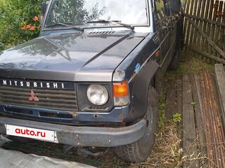 1987 Mitsubishi Pajero I, серый, 400000 рублей, вид 1