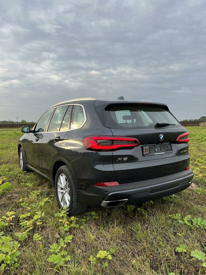 Купить б/у BMW X5 IV (G05) 30d 3.0d AT (265 л.с.) 4WD дизель автомат в ...