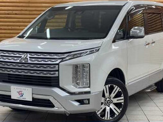 2022 Mitsubishi Delica D:5 I Рестайлинг, серебристый, 2845000 рублей, вид 1