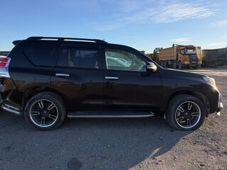 2010 Toyota Land Cruiser Prado 150 Series, чёрный, 1710000 рублей, вид 3