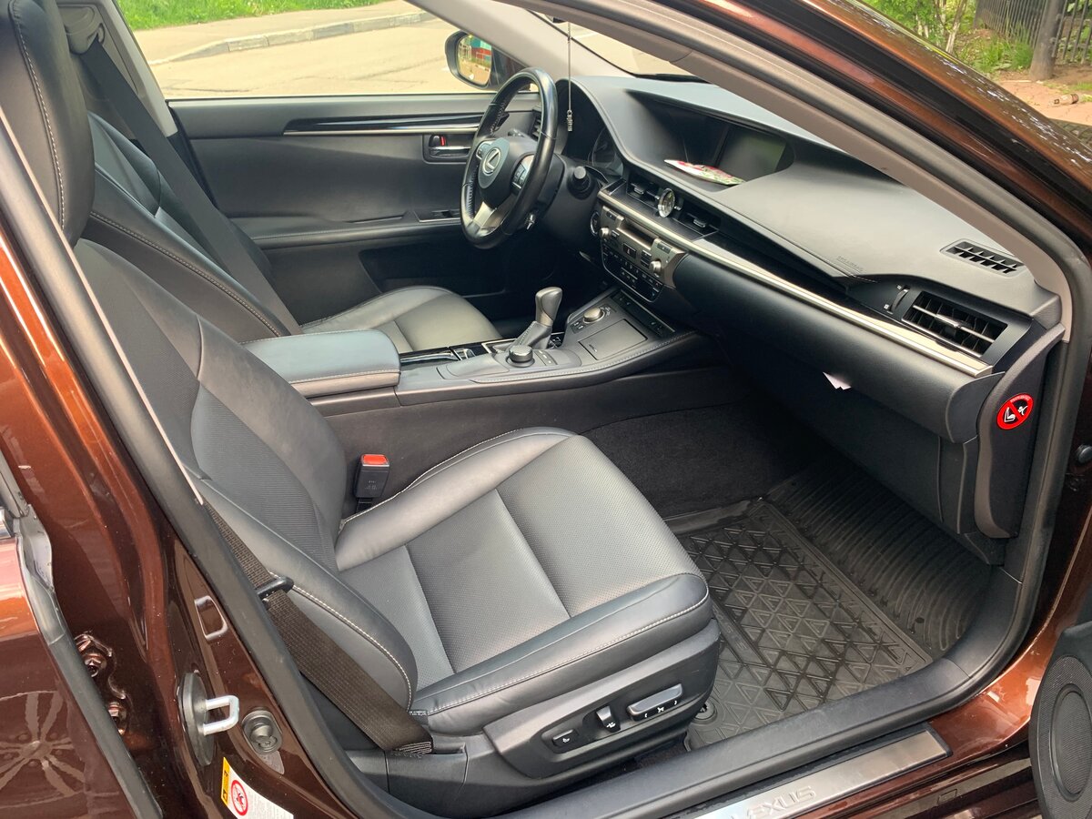 2016 Lexus ES 200 VI Рестайлинг, коричневый - вид 4